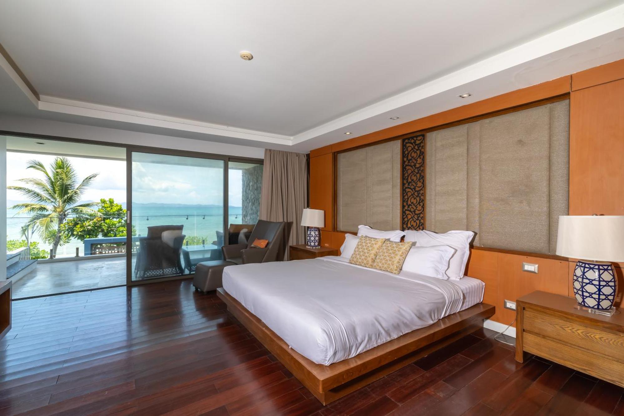 Moonlit Bay Seaview Resort&spa Phuket