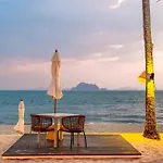 Phuket Moonlit Bay Seaview Resort&Spa