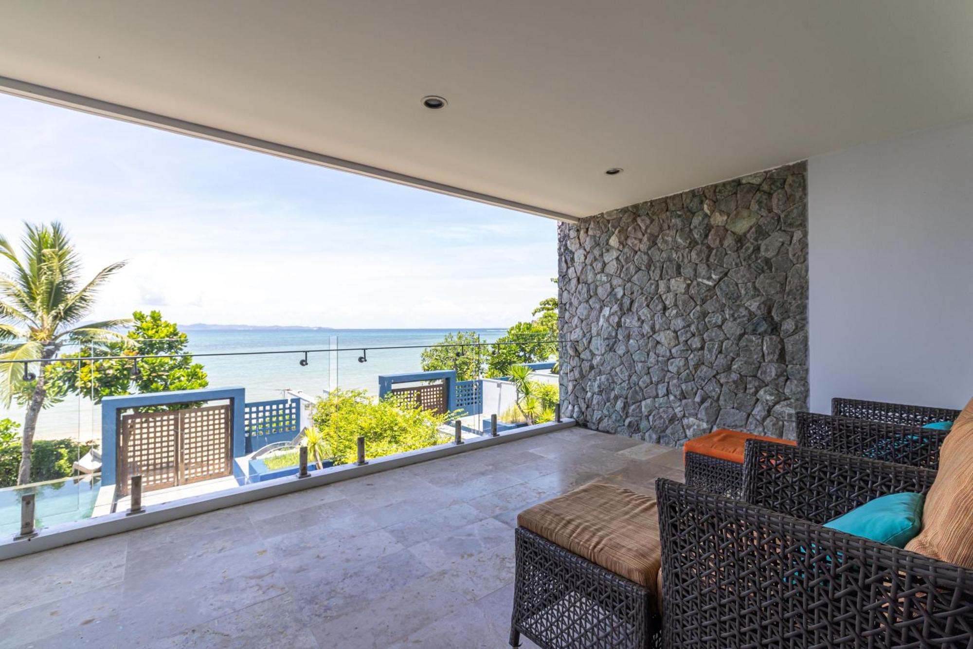 Moonlit Bay Seaview Resort&spa