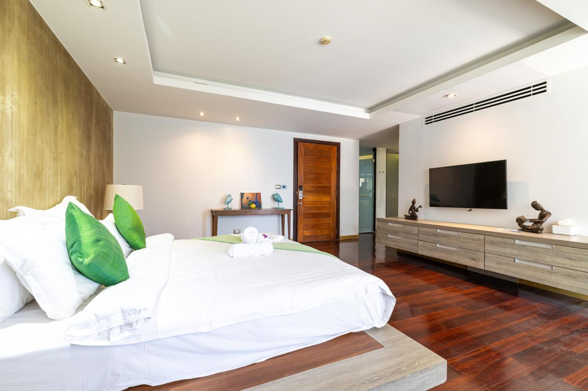 Moonlit Bay Seaview Resort&spa