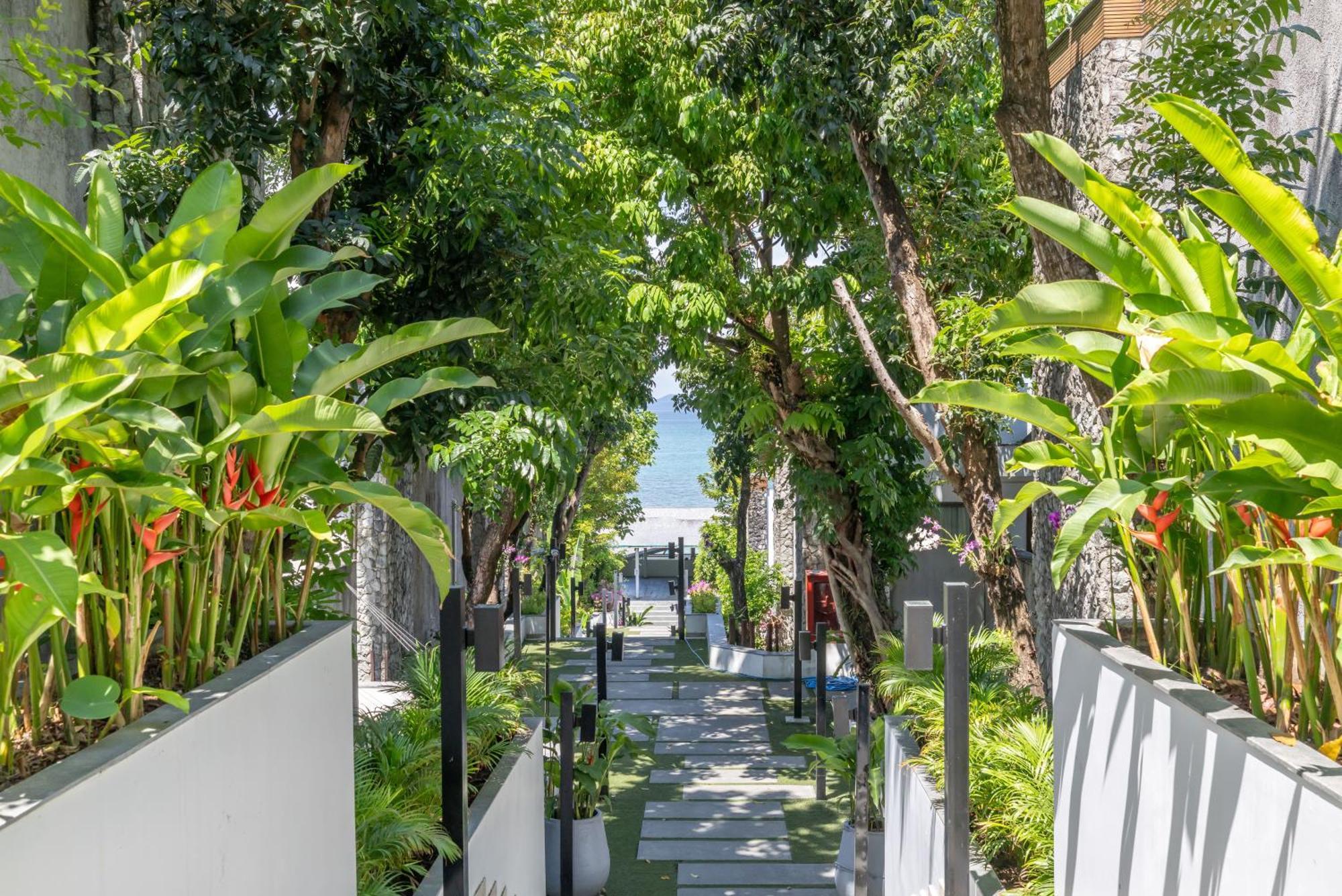 Moonlit Bay Seaview Resort&spa Villa *