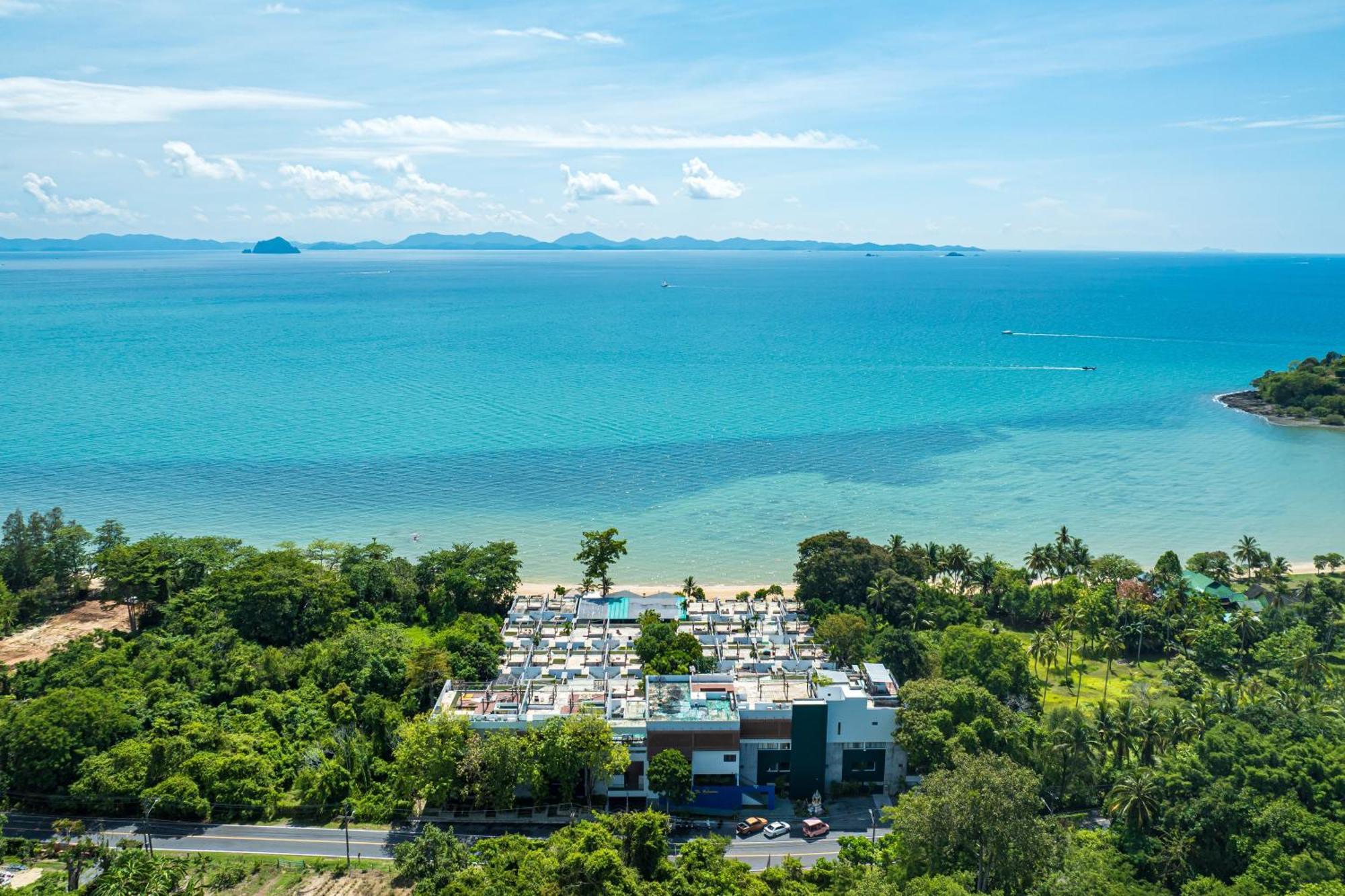 Moonlit Bay Seaview Resort&spa