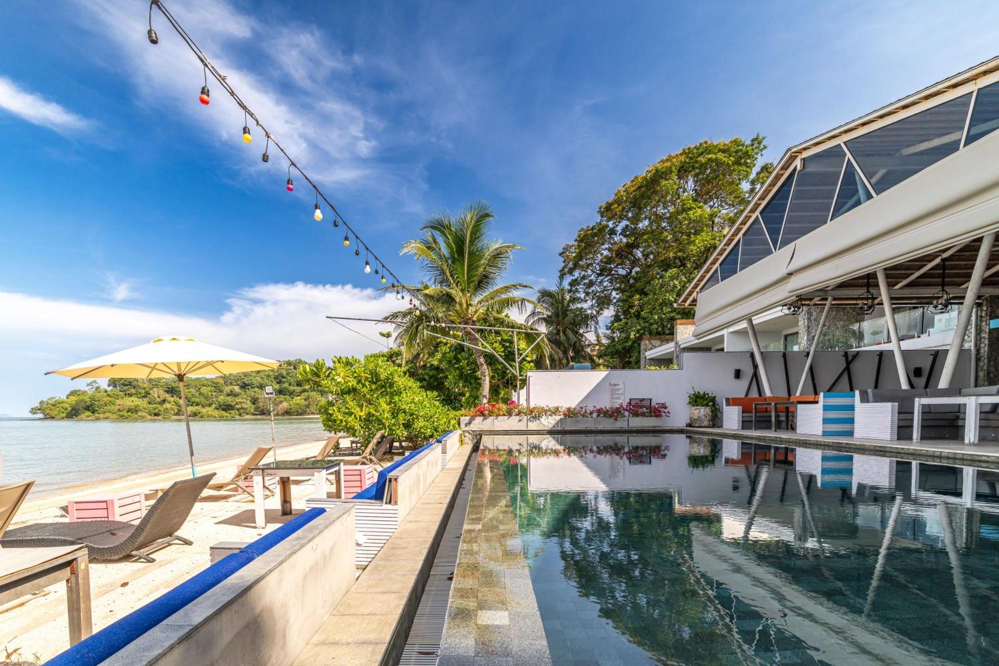 Villa Moonlit Bay Seaview Resort&spa *